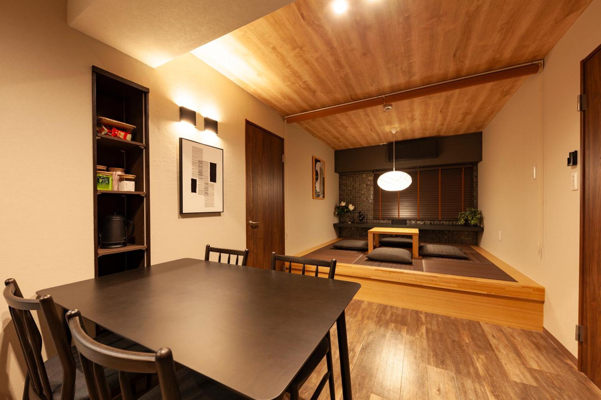 Apartment Premier Shinjuku West 2f *
